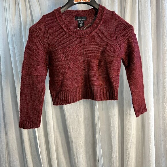 Sweater Project Cropped Knitted Sweater Top Womens Small Maroon Long Sleeve  NWT - Picture 1 of 8